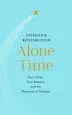 Audiobook Alone Time: Four Seasons, Four Cities and the Pleasures of Solitude author Stephanie Rosenbloom